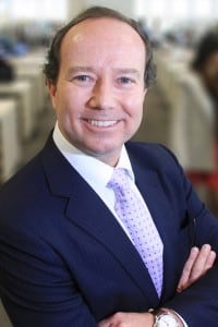 JUAN-DIEGO-PEREZ-VARGAS-COLOR-copy_400x600