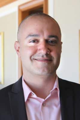 Jimmie-Lopez-Director-of-Human-Resouces-Four-Seasons-Hotel-San-Francsico_v2_600x400