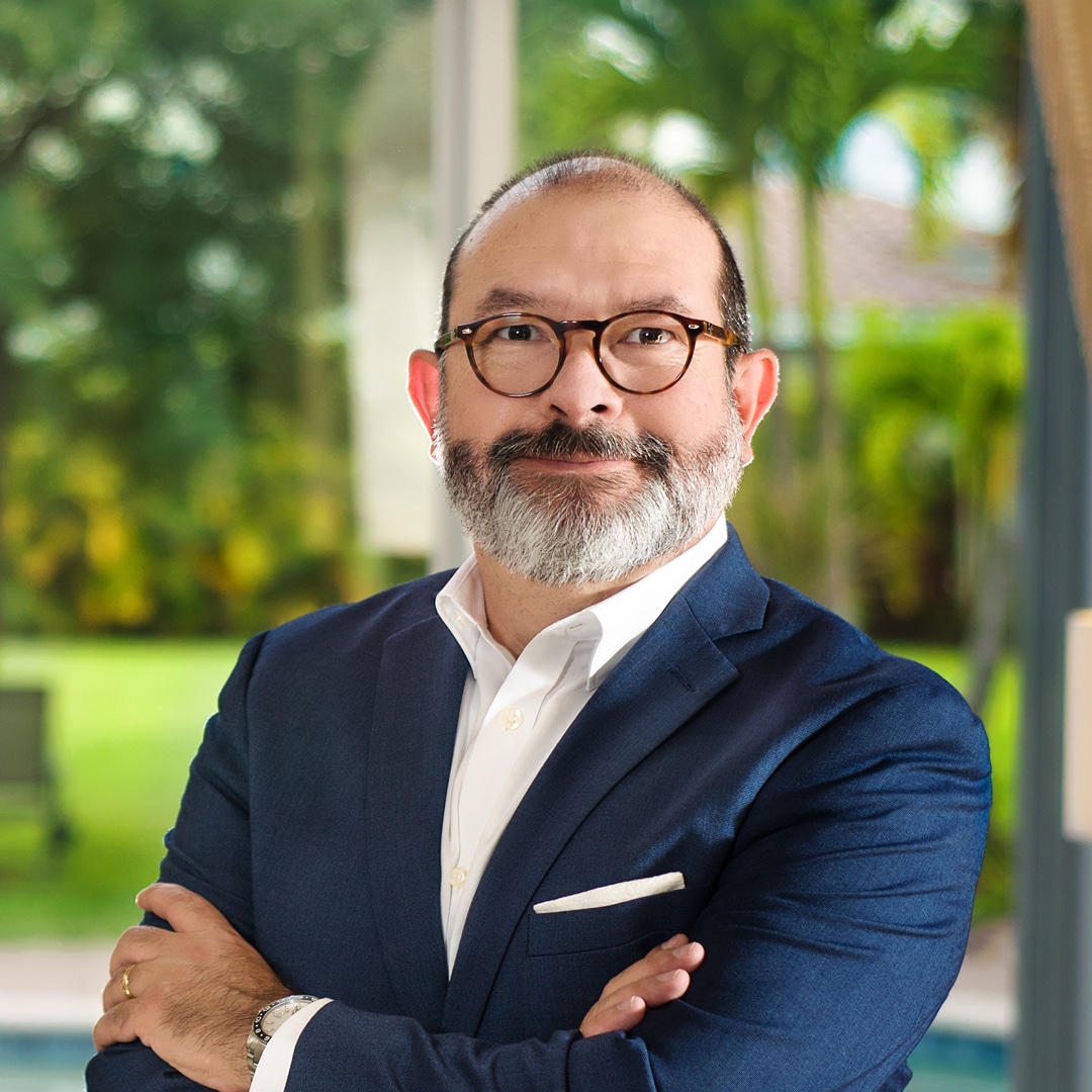 Juan Silva, Otis Elevator, portrait thumbnail