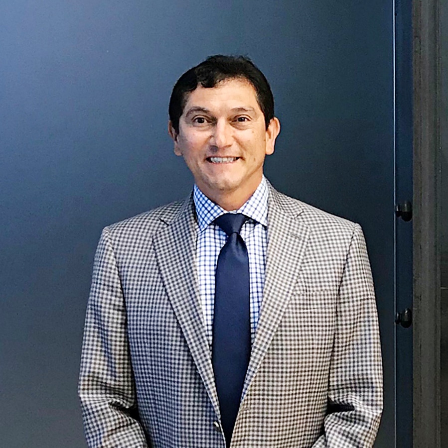 Rey Nunez, Greyhound, portrait thumbnail