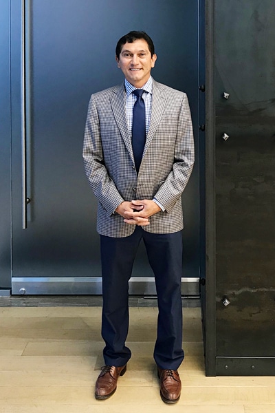 Rey Nunez, Greyhound, portrait