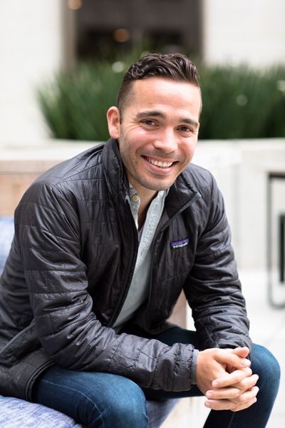 Ariel Francisco Ruiz, Uber, portrait sitting