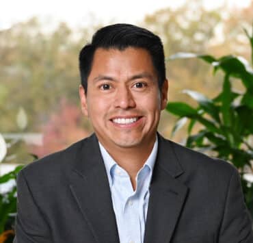 Byron Alvarez. Upfield