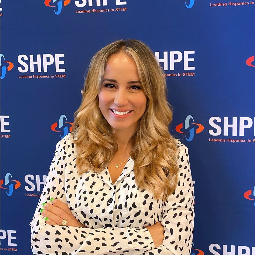 Dr. Dayna Martinez