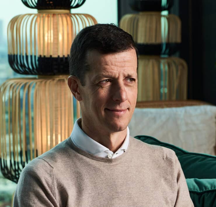 Sergio Ezama. Netflix