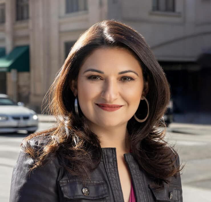 Lynette Aguilar AT&T