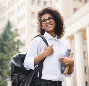 Scholarship Resources for College-Bound Latinos