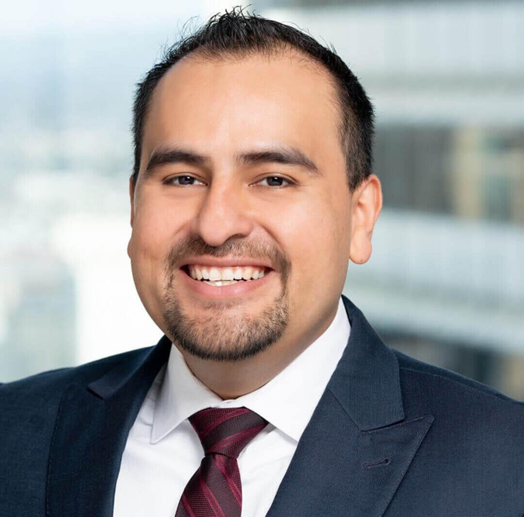 Miguel Saldaña T-Mobile