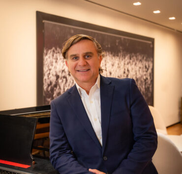 Mauricio Toledo Warner Music Group